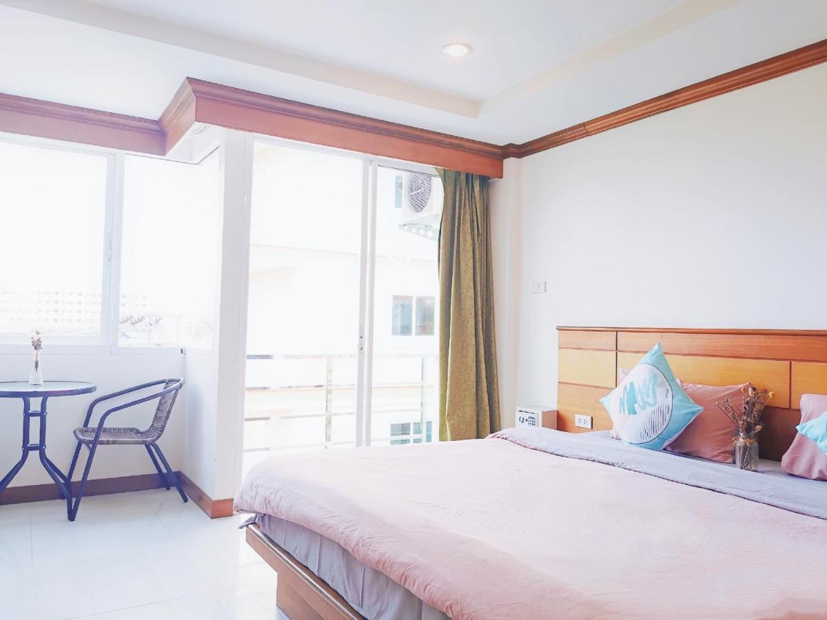 Lanting Hotel Patong Exterior photo